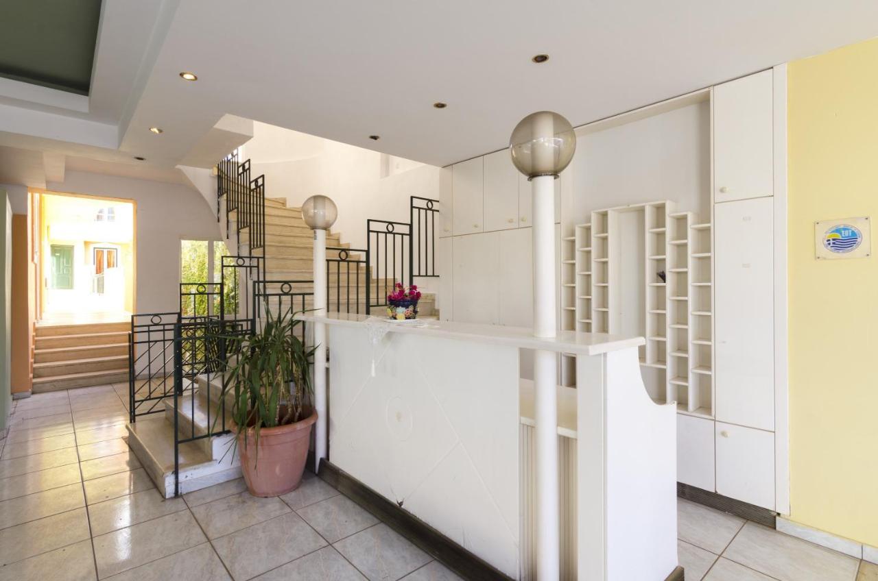 Pelagia Maria Malia Apartment Bagian luar foto