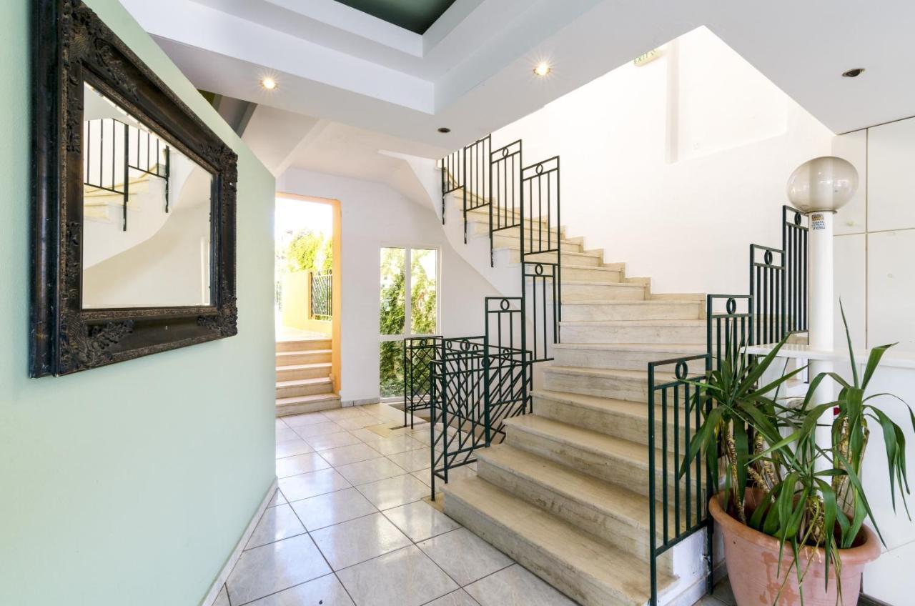 Pelagia Maria Malia Apartment Bagian luar foto
