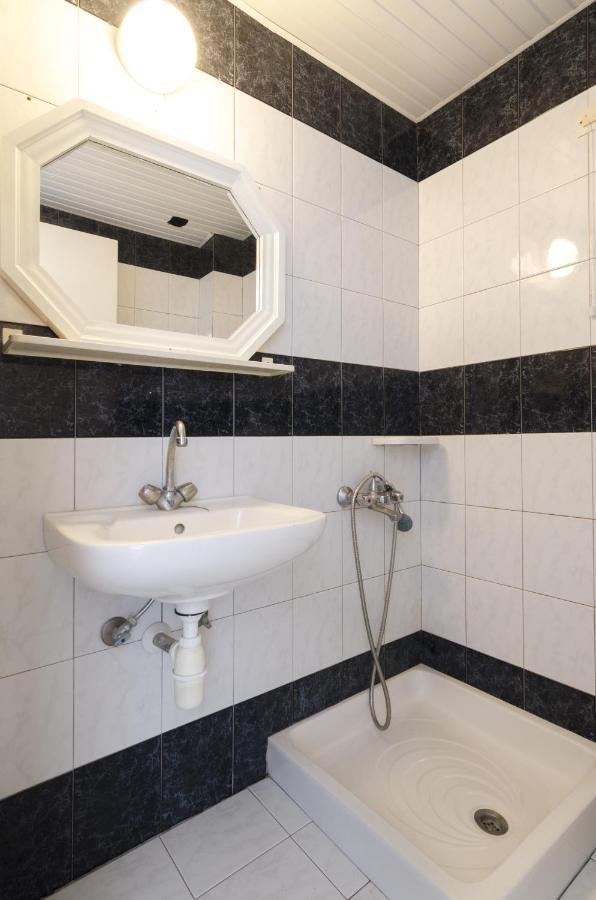 Pelagia Maria Malia Apartment Bagian luar foto
